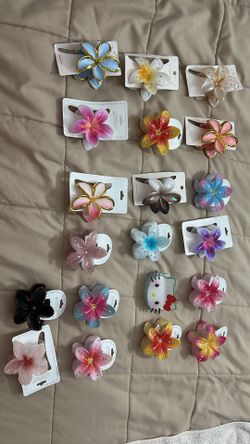 Flower hair clips
