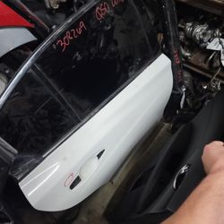 2018 Infinti Q50 Right rear Door