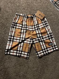 Burberry short