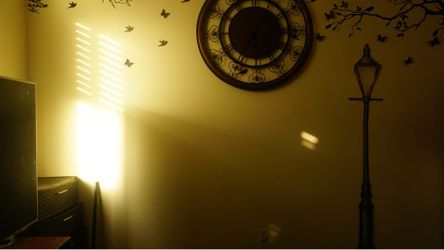 Decorative clock