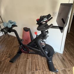 Peloton Bike+ (3rd Gen, Swivel Screen) Listing