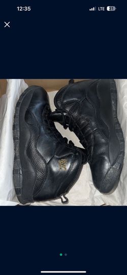 Air Jordan “NYC” 10s