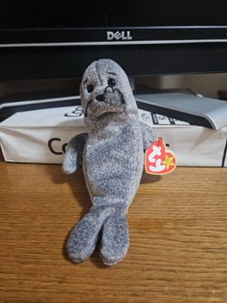 TY Beanie Babies "Slippery The Seal" Mint