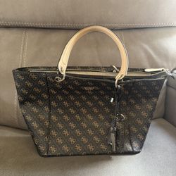 GUESS Noelle Small Noel Tote