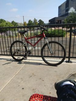 Schwinn     s {9six}