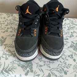 Jordan 3 “ Fear Pack “ Size 7Y