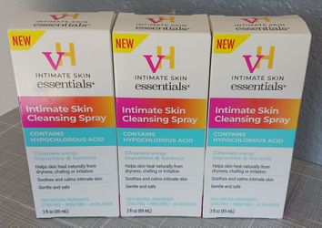 Vh Essentials Cleansing Spray Set | $12