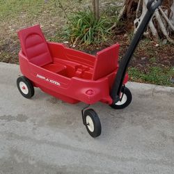Radio Flyer Wagon For Kids Garden Or Pets $25
