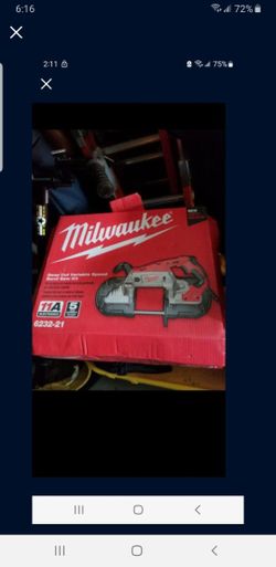 Milwaukee 11 Amp Deep Cut Band Saw with Hard Case