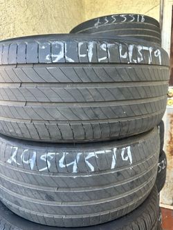 245/45/19 Michelin pair of 2 used tires