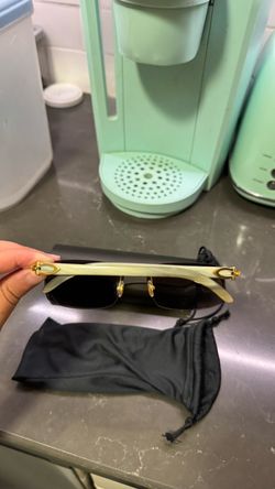 Cartier buffs 100% authentic