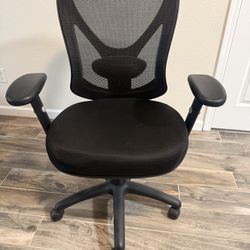 Office Chair – Functional – $25