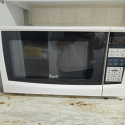 Free Microwave 