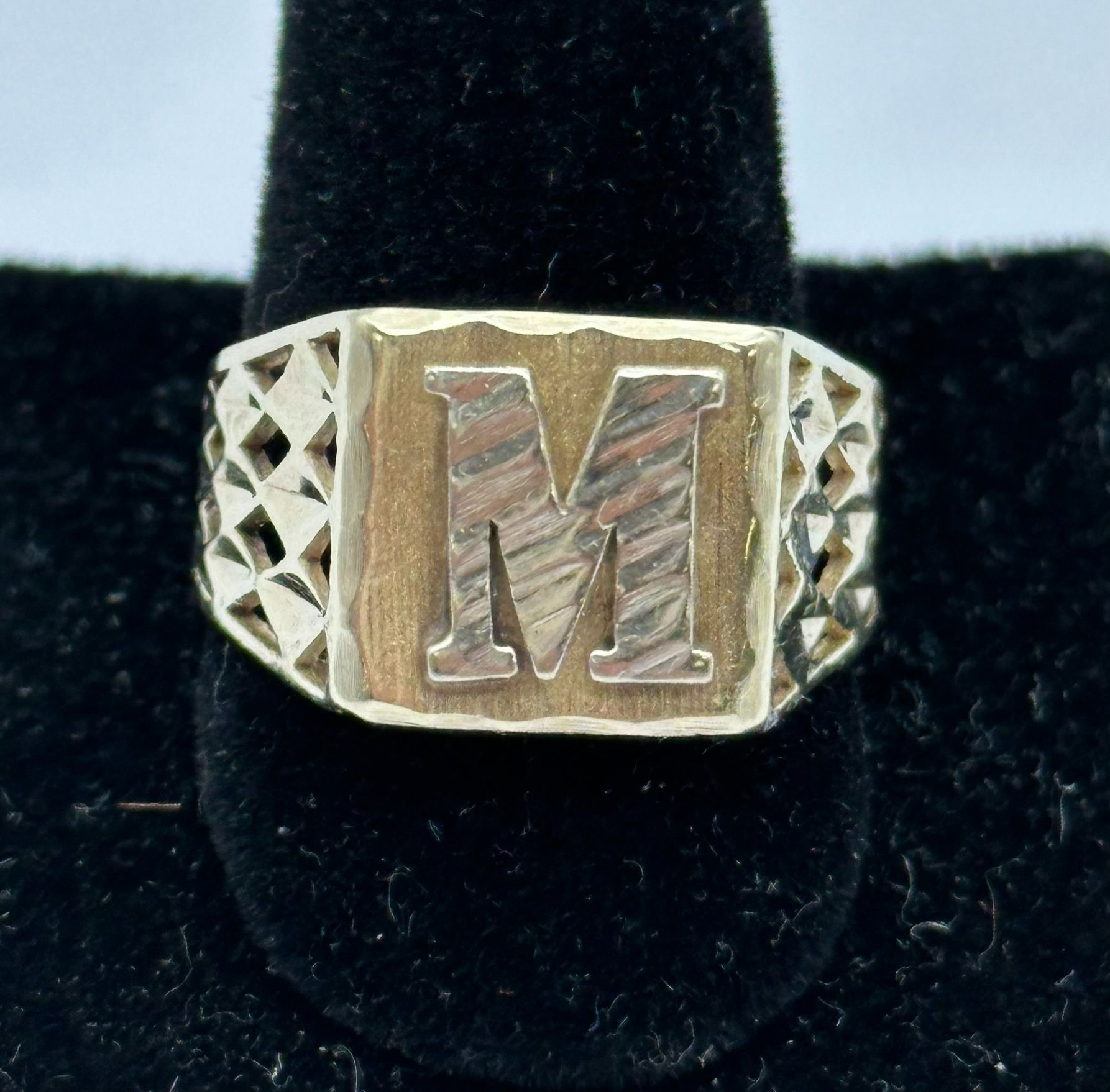 "M" gold ring #30120