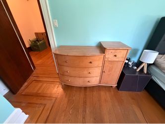 3-Drawer Bow-Front Dresser — Solid Maple
