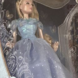 Disney Limited Edition Doll Live Action Cinderella
