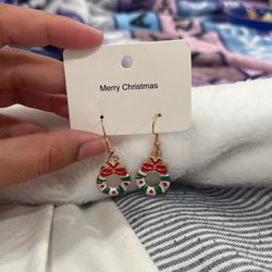 Merry Christmas Gold Earrings 