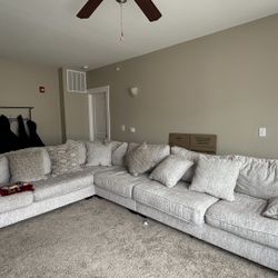 Large L-Shape Sectional Couch Fits 12 Adults