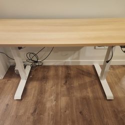 Electric Adjustable Vivo Work Desk 60 inches