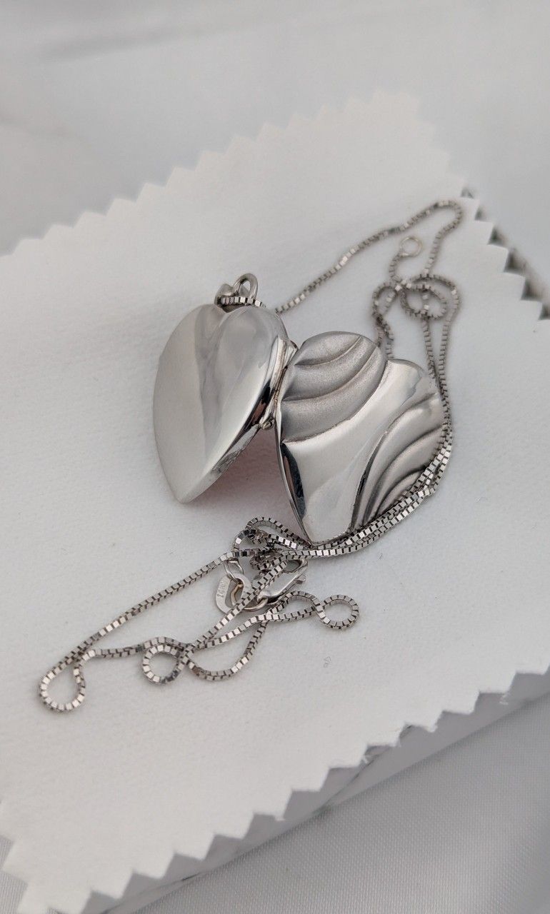 Vintage 14k White Gold Heart Locket Pendant W/ 18" Box Link Necklace 7.5g