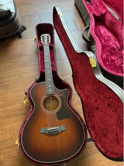 Taylor 322ce V - class bracing acoustic - electric guitar. Excellent condition