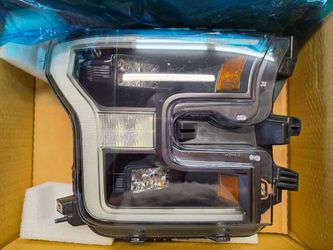 Ford F150/Raptor OEM Headlights
