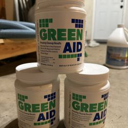 Green Aid (Pool Chemical)