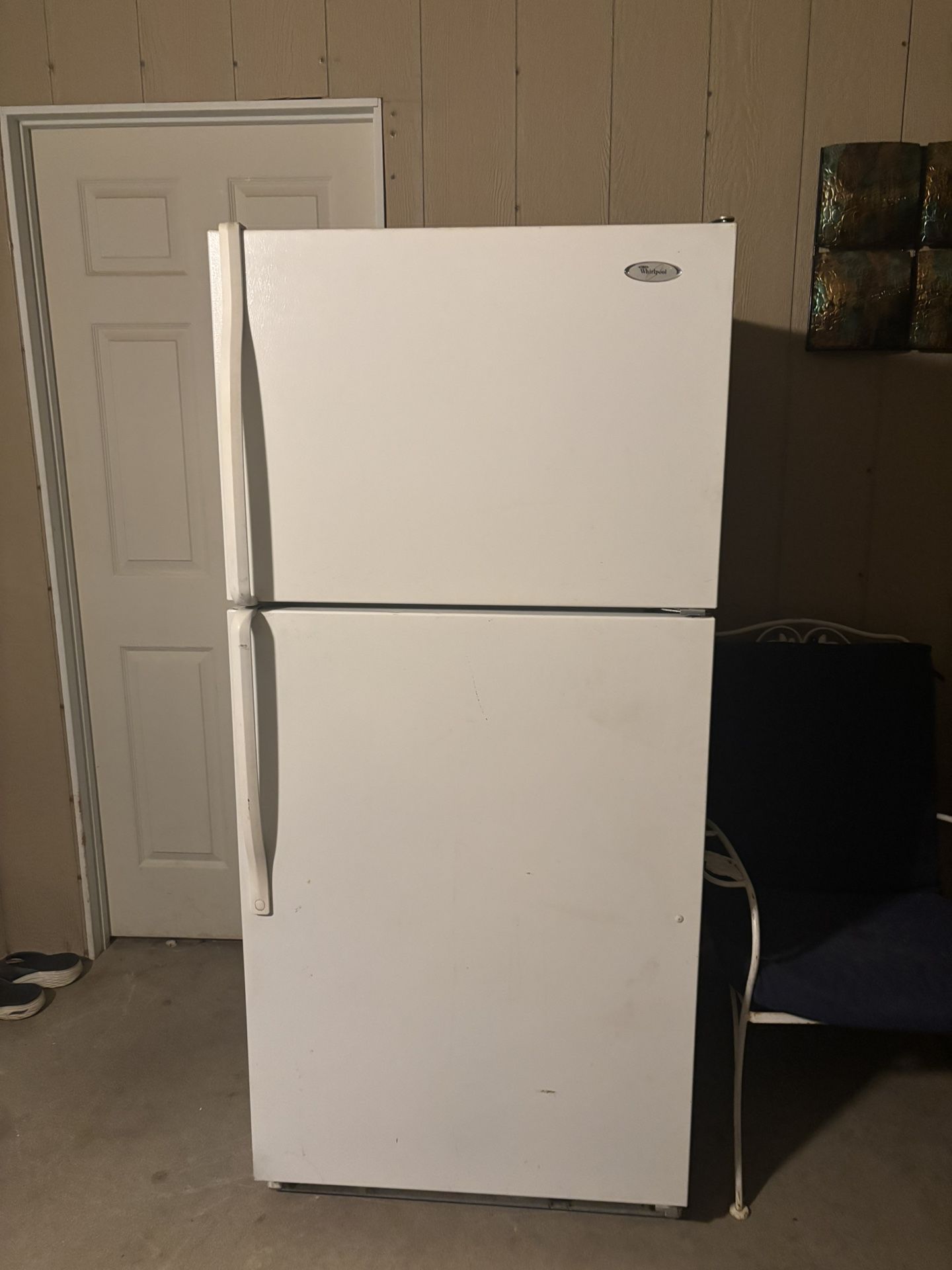 Refrigerator
