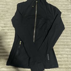 BRAND NEW Lululemon Define Jacket Nulu – Black Size 6