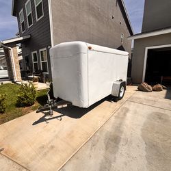 1997 Hauling Trailer 5’x11’