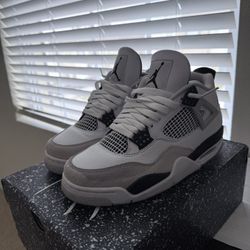 Jordan 4 Retro Military Black 