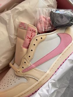 Jordan 1 low X Travis Scott shy pink