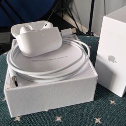USED AirPods Pro 2 (BEST DEAL)