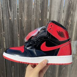 Jordan 1 High Patent Bred Size 5.5Y