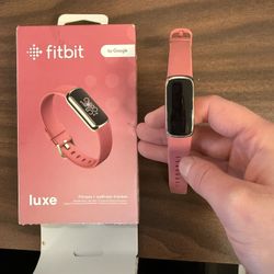Fitbit Luxe 