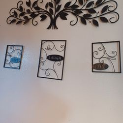 Wall Decor 