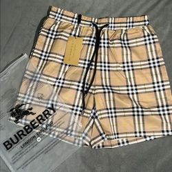 Burberry Shorts 