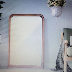 Mirror 24x36 Like New