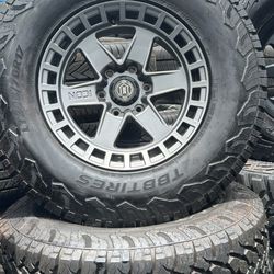 WHEELS ICON 17” BRAND NEW TOYOTA 