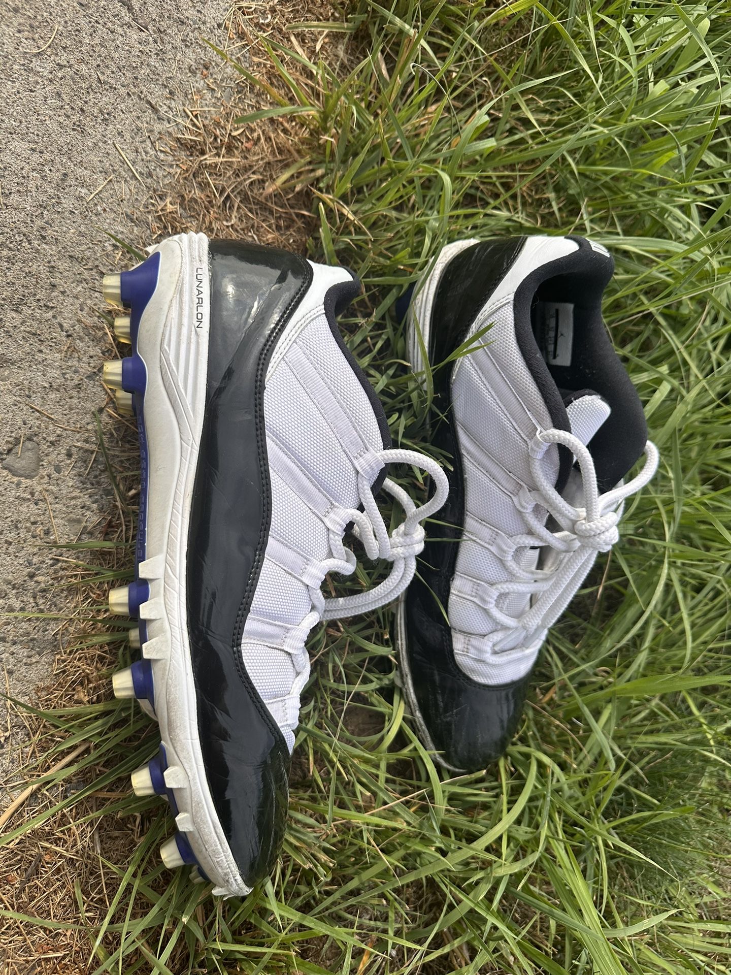 Size 13 Mens Nike Air Jordan 11 Low Concord TD Football Cleats Shoes