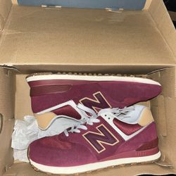 Burgundy New Balance Size 9 Men 