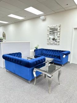 Brand New Blue Velvet Upholstered Sofa/Sofa Set On Sale