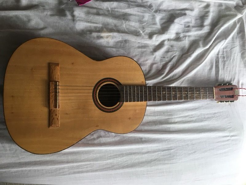SNH Guitar Paracho, Michoacán Mexico