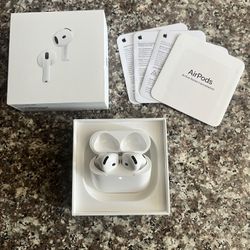 Air Pods 4