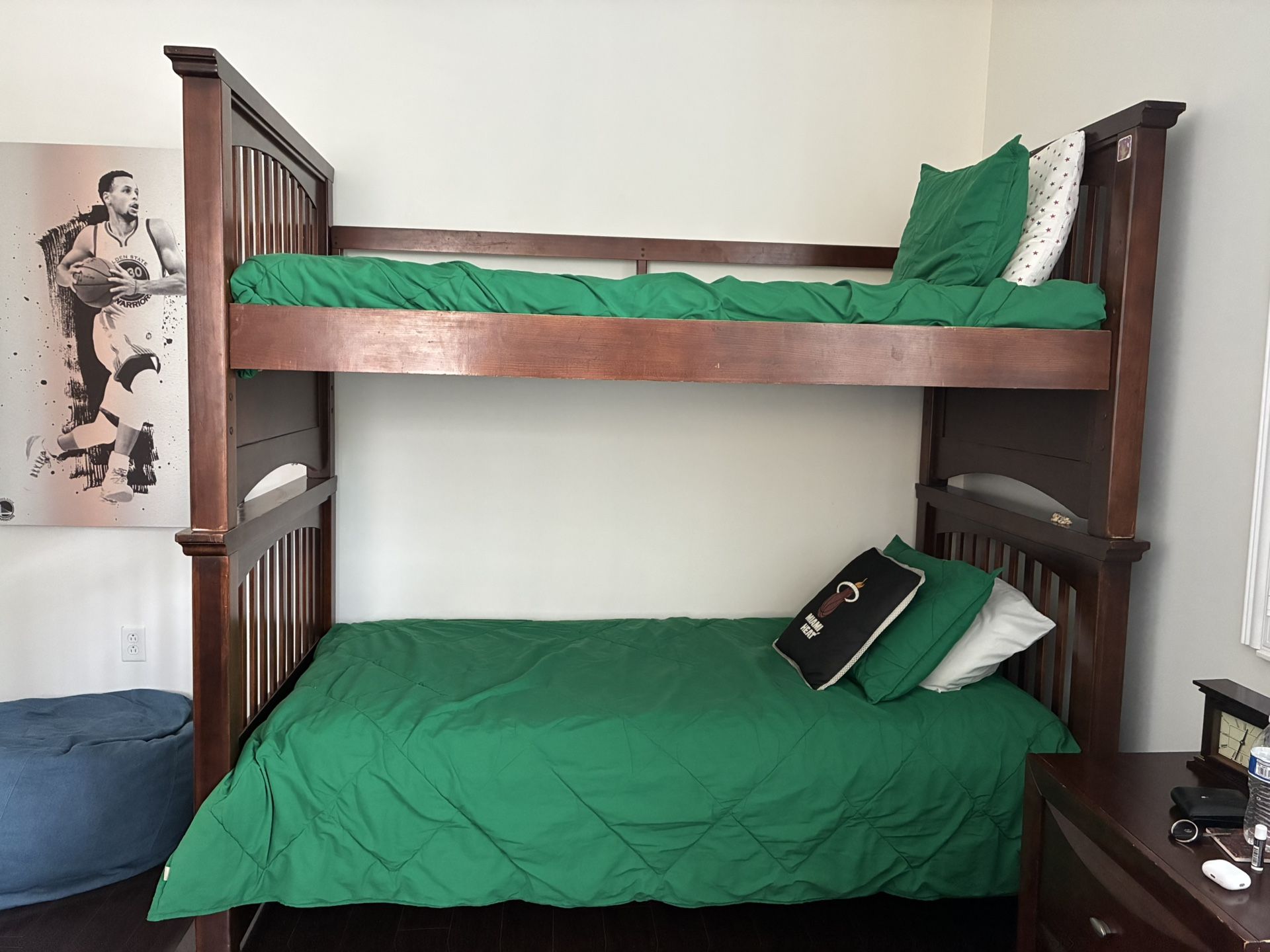 2 Single Comforter With 2 Shams