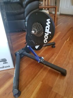 Wahoo kickr cheap bike used