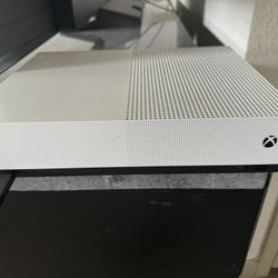 Xbox One S ( ALL DIGITAL EDITION) 