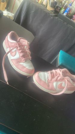 Nike dunks pink