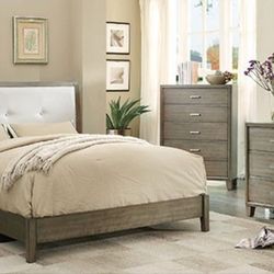 Brand New Warm Grey Contemporary Style 4pc King Size Bedroom Set (Available In California King Size)