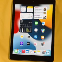 Apple iPad 5th Gen 128GB Wifi+Cellular all Carriers Unlocked